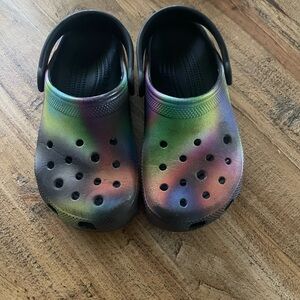 Kids Black Tie Dye Crocs